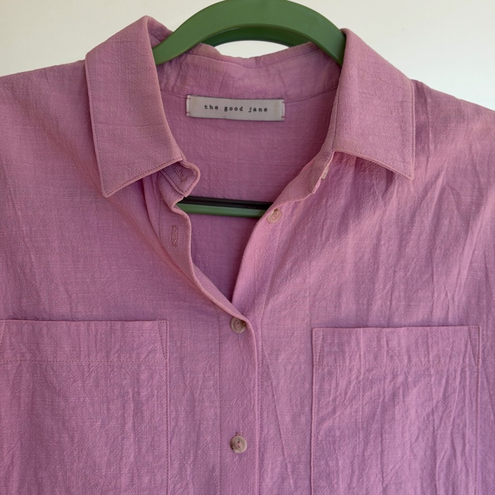 The Good Jane Linen Blend Button Down